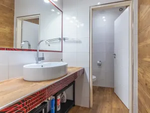 Prodej ubytování, Praha - Hostivař, Hostivařská, 153 m2