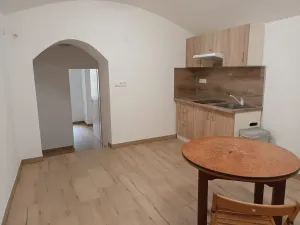 Pronájem bytu 2+1, Praha - Košíře, Holečkova, 45 m2