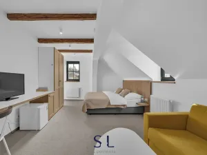 Prodej ubytování, Osečná, Svatovítské náměstí, 1005 m2