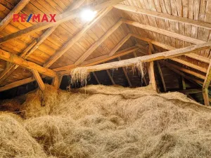 Prodej rodinného domu, Provodín, 290 m2