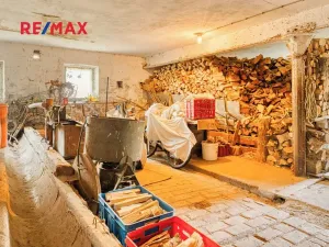 Prodej rodinného domu, Provodín, 290 m2