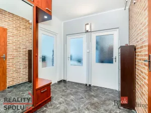 Prodej bytu 3+1, Hradec Králové - Nový Hradec Králové, Mandysova, 77 m2