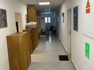 Pronájem komerční nemovitosti, Praha - Zličín, Strojírenská, 500 m2