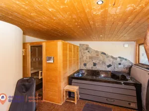 Prodej ubytování, Dolní Morava, 679 m2