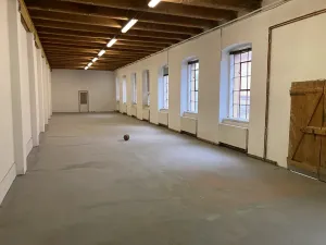 Pronájem skladu, Brno, Valchařská, 158 m2