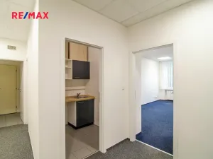 Pronájem kanceláře, Svitavy, náměstí Míru, 40 m2