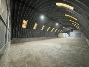 Pronájem skladu, Chýně, Družstevní, 600 m2