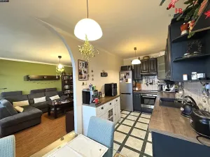 Prodej bytu 4+1, Kamenice, Sídliště II, 84 m2