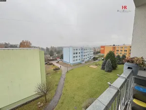 Prodej bytu 4+1, Kamenice, Sídliště II, 84 m2