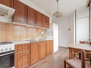 Prodej bytu 3+1, Orlová - Lutyně, 1. máje, 72 m2