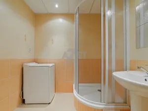 Prodej bytu 3+1, Orlová - Lutyně, 1. máje, 72 m2