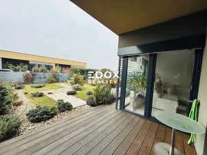 Prodej bytu 1+kk, Praha - Modřany, Pacholíkova, 61 m2