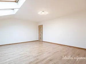 Pronájem bytu 3+1, Praha - Záběhlice, Záběhlická, 74 m2