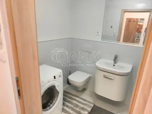 Pronájem bytu 1+kk, Praha - Stodůlky, Holýšovská, 28 m2