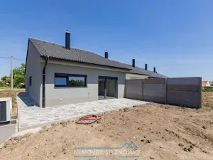 Prodej rodinného domu, Znojmo - Načeratice, 87 m2