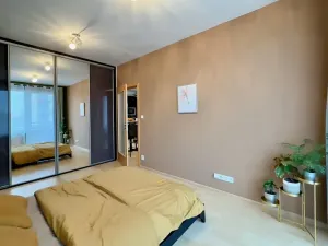 Prodej bytu 2+kk, Praha - Letňany, Miroslava Hajna, 63 m2