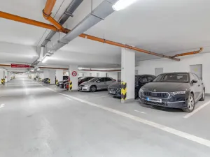 Prodej bytu 2+kk, Praha, Sazovická, 52 m2