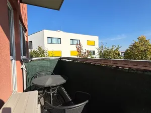 Pronájem bytu 2+kk, Jesenice, V Roháči I., 50 m2