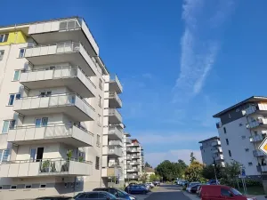 Pronájem bytu 1+kk, Uherské Hradiště, Zahrádky, 36 m2