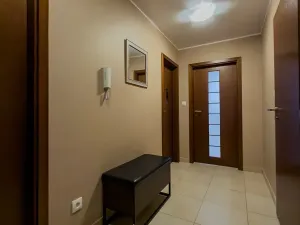 Pronájem bytu 2+kk, Praha - Hloubětín, Krylovecká, 55 m2