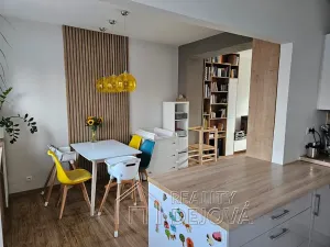 Prodej bytu 3+1, Ostrava, Gončarovova, 87 m2