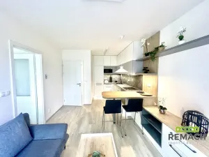 Pronájem bytu 2+kk, Brno, Líšeňská, 45 m2