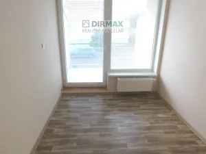 Pronájem bytu 1+kk, Plzeň - Bolevec, Studentská, 36 m2