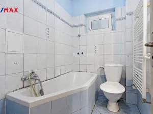 Prodej bytu 2+1, Karlovy Vary - Drahovice, Mattoniho nábřeží, 49 m2