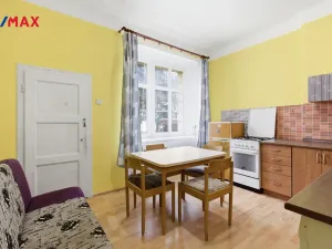 Prodej bytu 2+1, Karlovy Vary - Drahovice, Mattoniho nábřeží, 49 m2