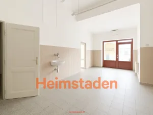 Pronájem obchodního prostoru, Karviná - Nové Město, nám. Budovatelů, 44 m2