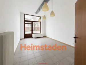 Pronájem obchodního prostoru, Karviná - Nové Město, nám. Budovatelů, 53 m2