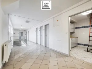 Pronájem kanceláře, Kolín, Rubešova, 634 m2