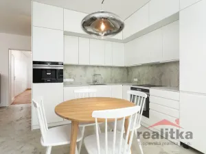 Pronájem bytu 3+1, Opava - Předměstí, Jurečkova, 100 m2