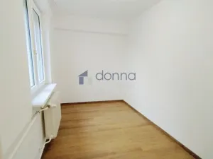 Pronájem bytu 2+kk, Praha, Vrbenského, 40 m2