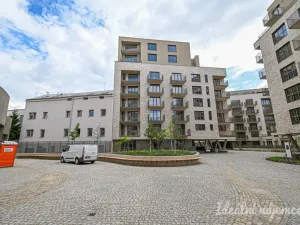 Pronájem bytu 1+kk, Brno, Bratislavská, 40 m2