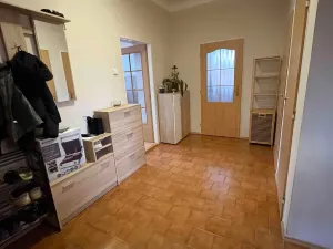 Pronájem bytu 1+1, Kolín - Kolín IV, Školská, 55 m2