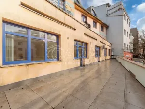 Pronájem kanceláře, Praha - Kobylisy, Nad Šutkou, 58 m2