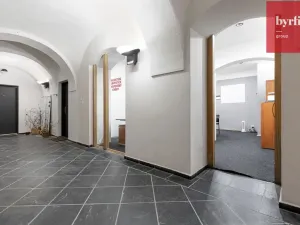 Pronájem kanceláře, Opava, Dolní náměstí, 27 m2