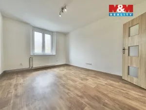 Pronájem bytu 1+1, Klášterec nad Ohří, Chomutovská, 33 m2