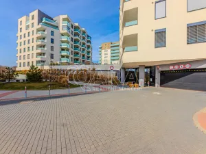 Pronájem bytu 2+kk, Praha - Stodůlky, Ferrariho, 61 m2