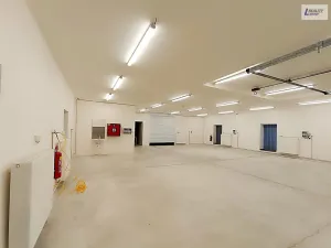 Prodej výrobních prostor, Nečín, 400 m2