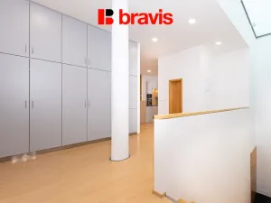 Pronájem bytu 5+kk, Brno - Pisárky, Neumannova, 173 m2