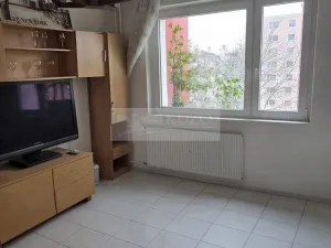 Prodej bytu 3+1, Jirkov, Mládežnická, 68 m2