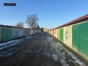 Pronájem garáže, Hradec Králové, Bratří Štefanů, 17 m2