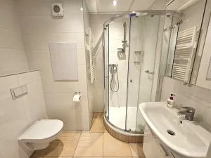 Pronájem bytu 1+kk, Praha, Běchorská, 33 m2