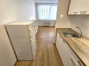 Pronájem bytu 1+kk, Praha, Běchorská, 33 m2