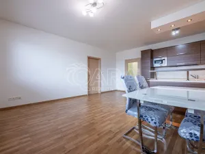 Pronájem bytu 2+kk, Praha - Zličín, Tvrdonická, 58 m2