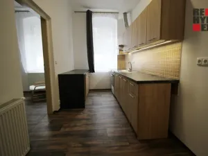 Prodej bytu 2+1, Liberec - Liberec XXXIII-Machnín, Rynoltická, 67 m2