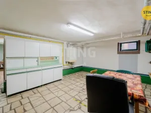 Prodej rodinného domu, Služovice, 213 m2