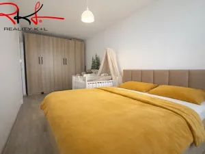 Prodej bytu 2+kk, Osek, Hrdlovská, 76 m2